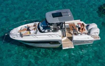Cap Camarat 9.0 WA – Sportliches Motorboot mit Komfort und Dynamik